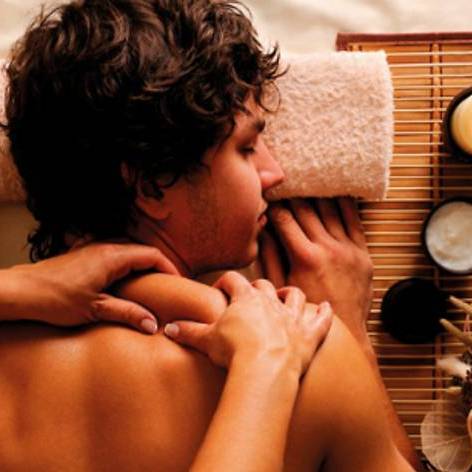 Couples Massage in Sanpada